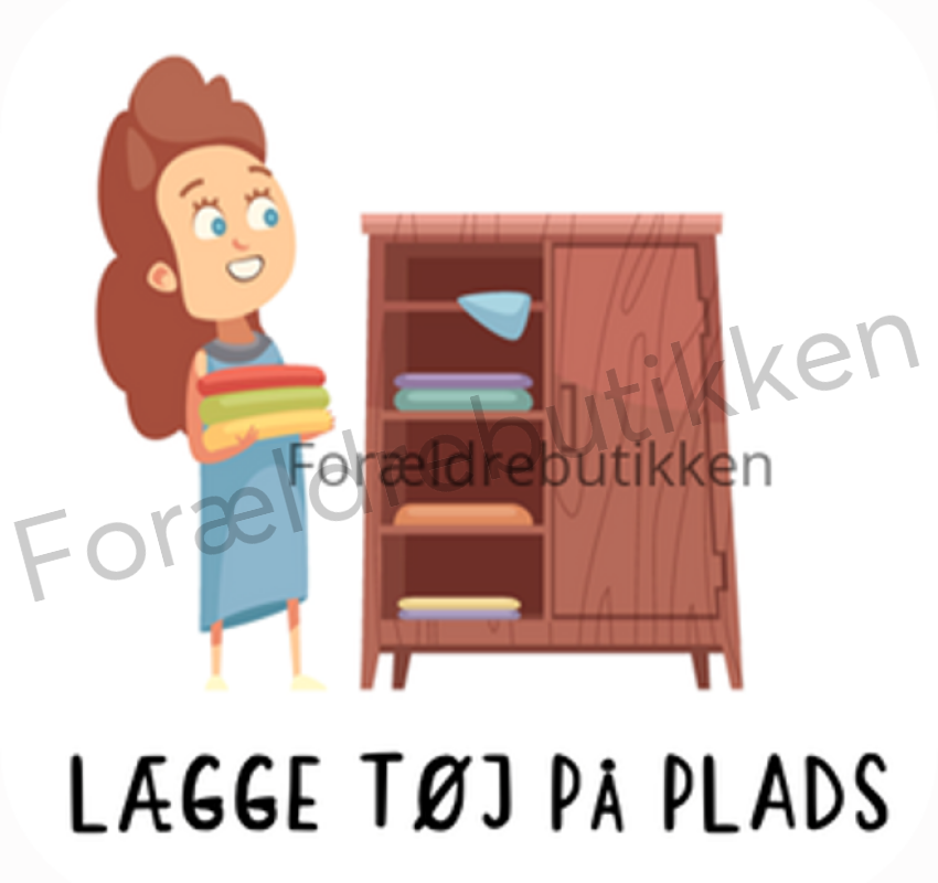 Pige der lægger tøj på plads